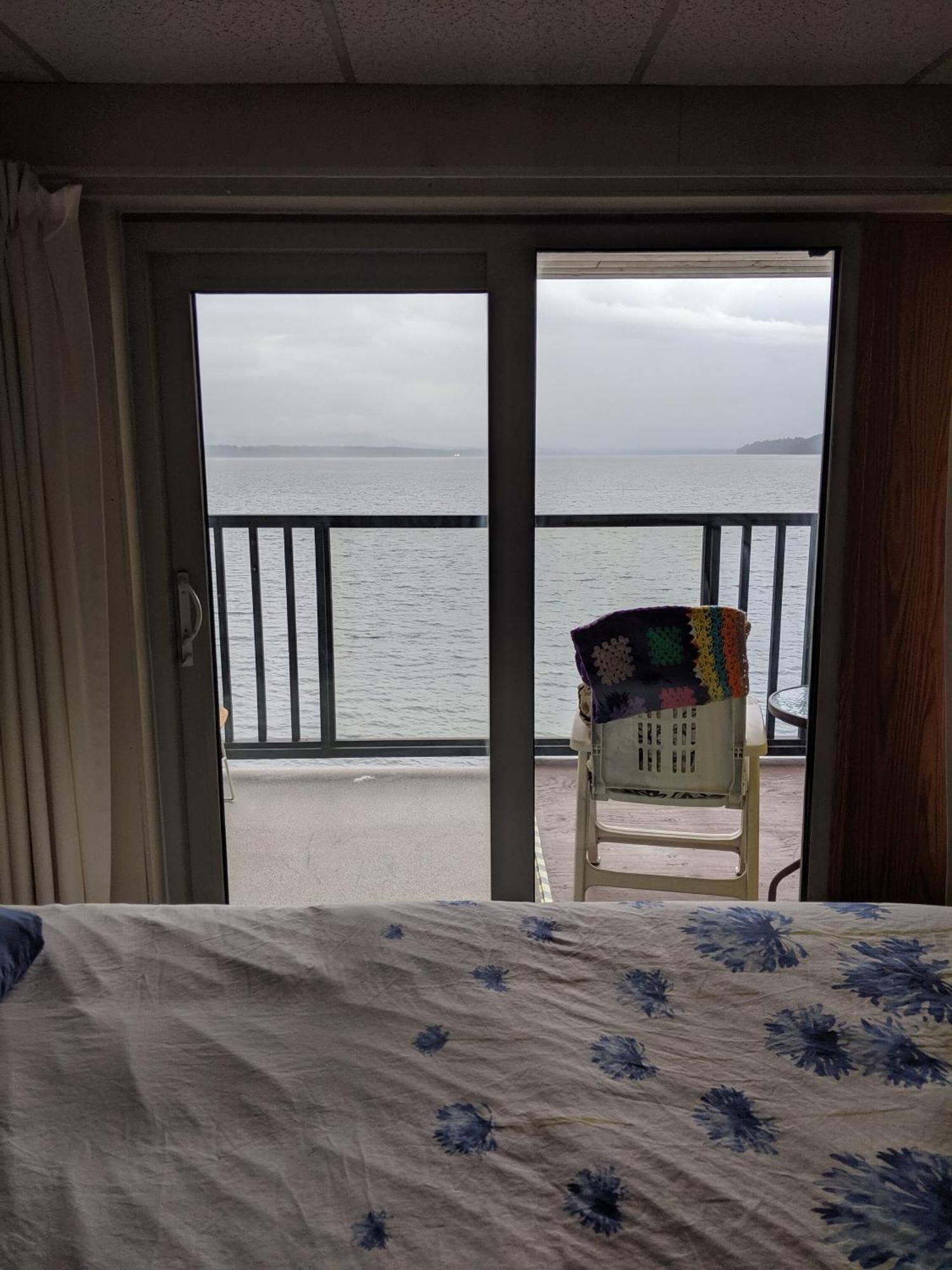 The Oceanfront Hotel Sointula المظهر الخارجي الصورة